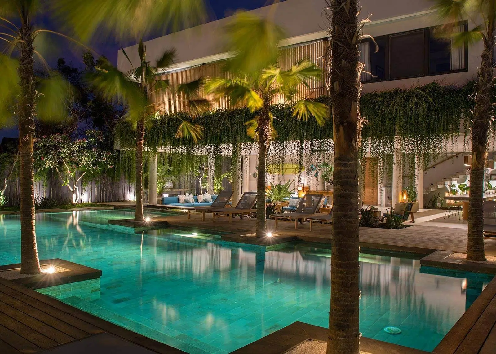 WaveHouse Surf Camp Uluwatu